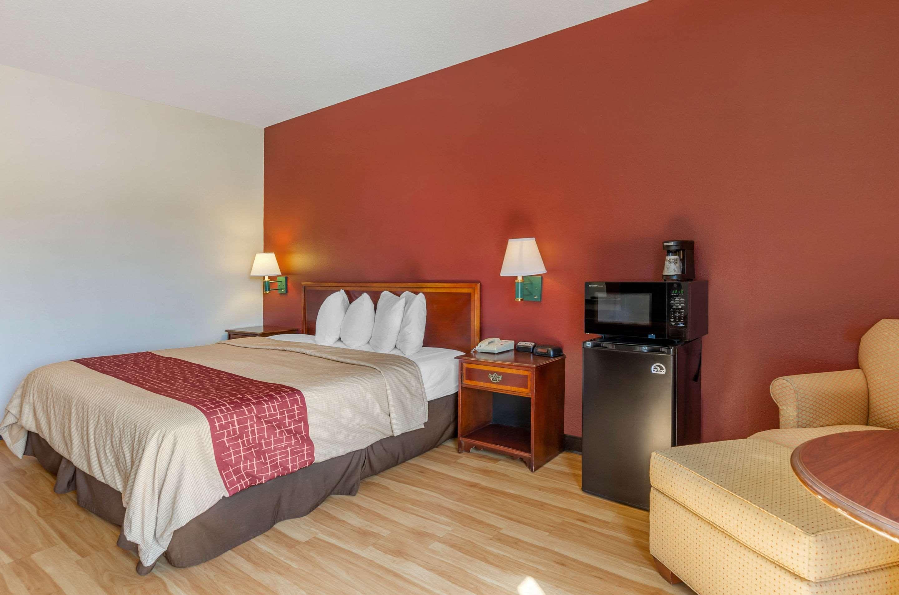 Comfort Inn & Suites Troutville - Roanoke North - Daleville Exterior foto