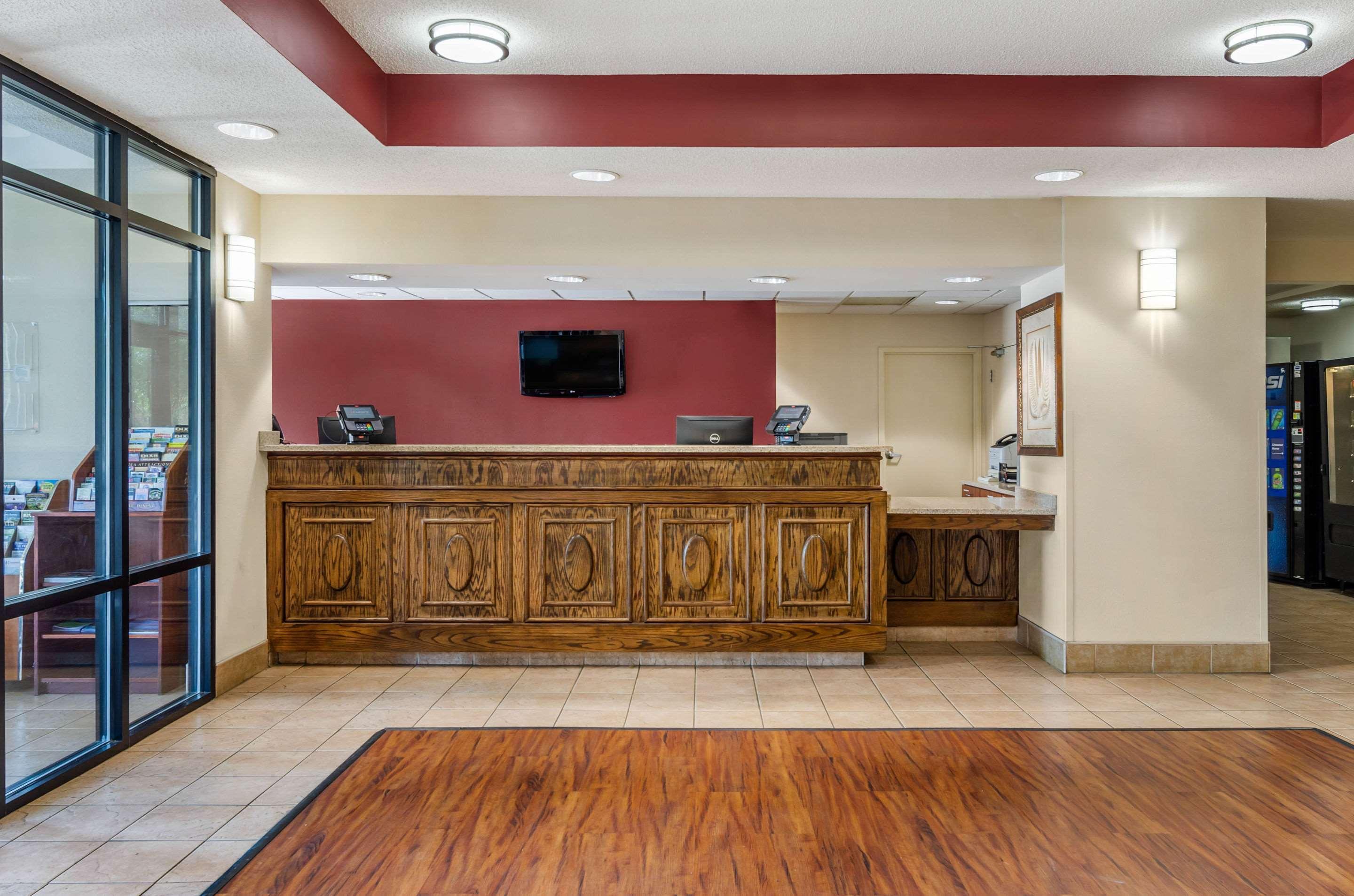Comfort Inn & Suites Troutville - Roanoke North - Daleville Exterior foto