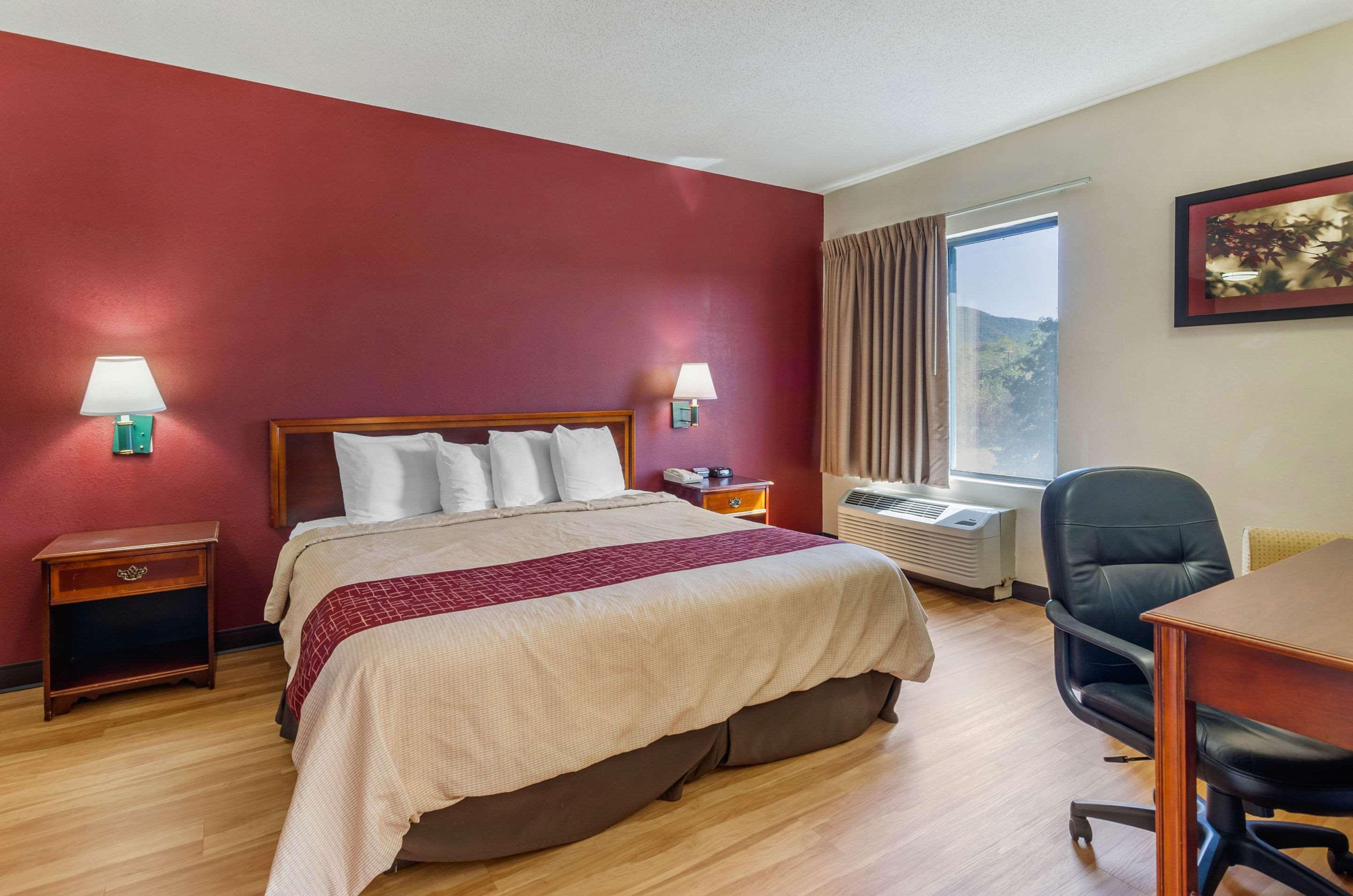 Comfort Inn & Suites Troutville - Roanoke North - Daleville Exterior foto