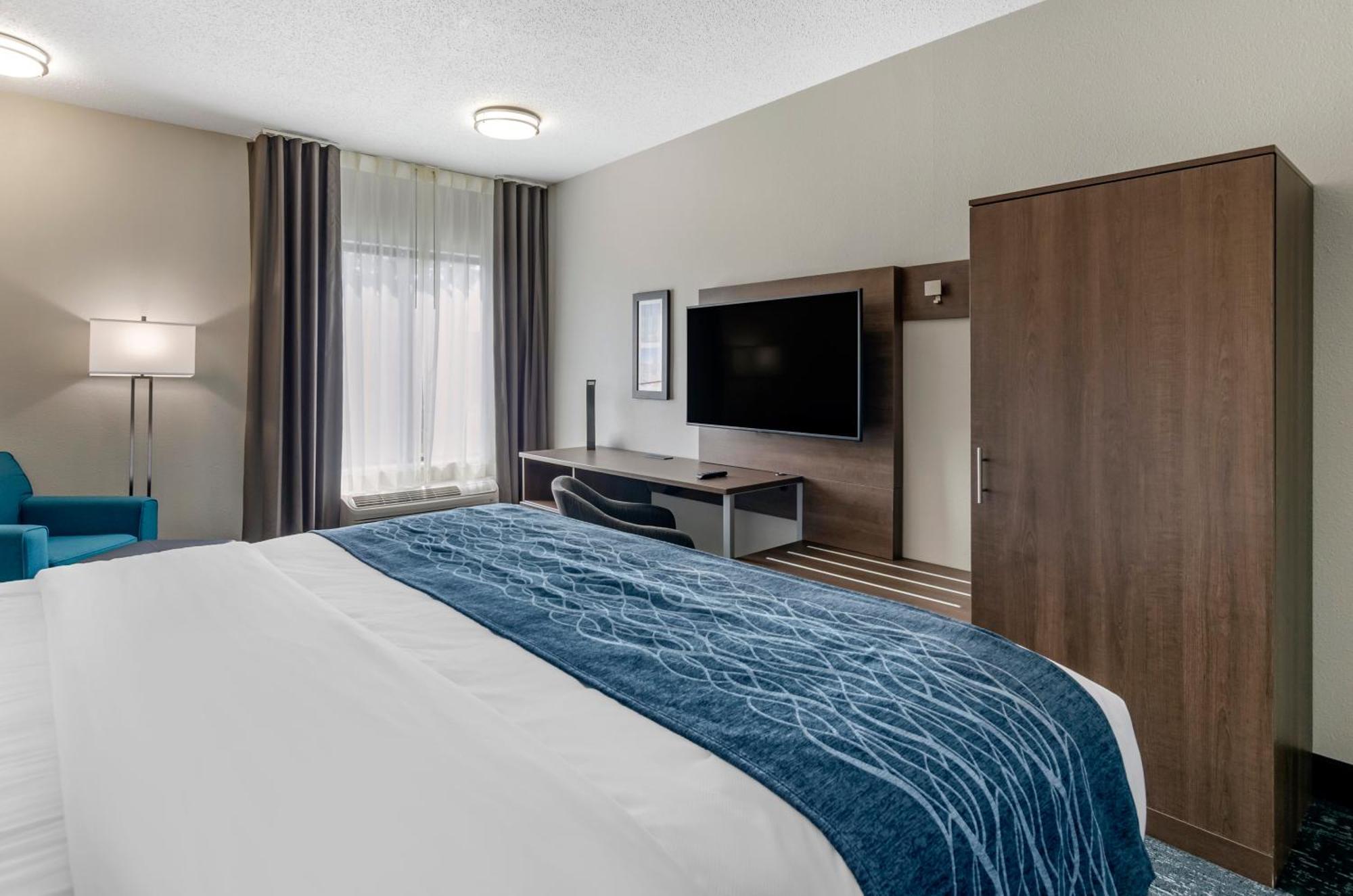 Comfort Inn & Suites Troutville - Roanoke North - Daleville Exterior foto